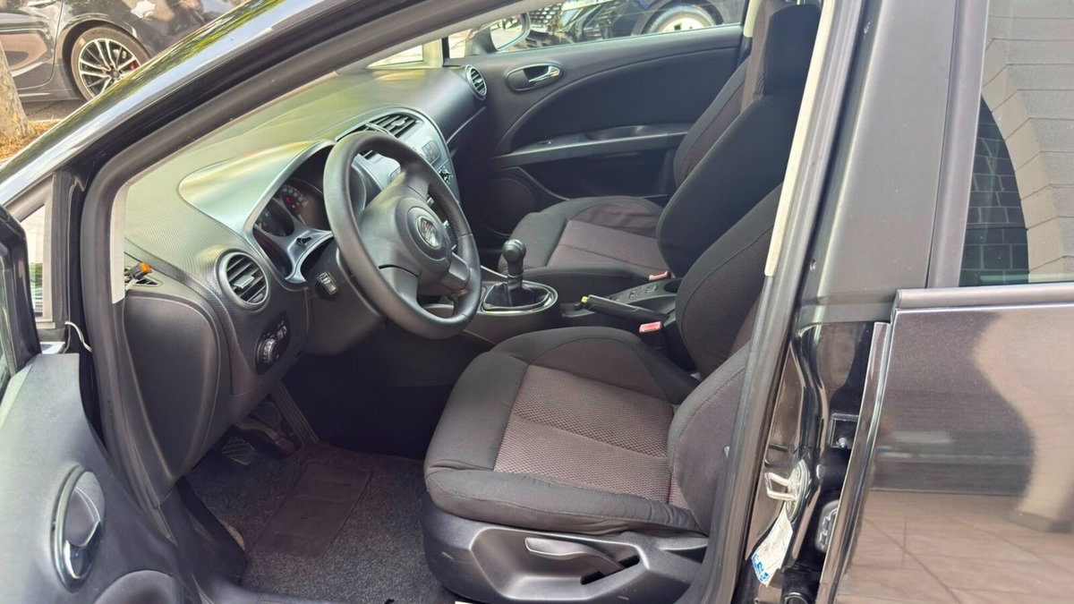 SEAT Leon 1.9 TDI Reference (10)
