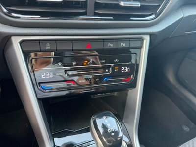 Volkswagen T-Roc 2.0 tdi Life 150cv dsg (19)