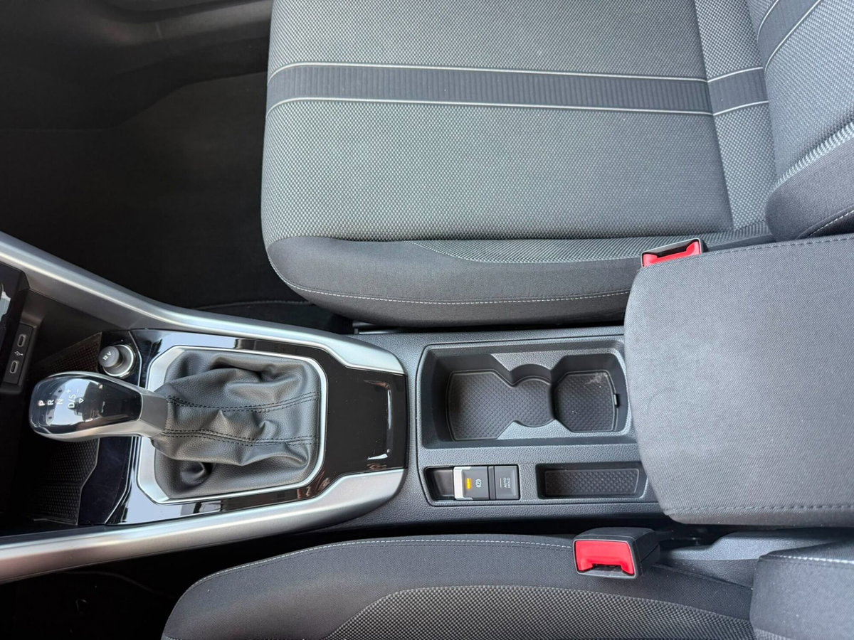Volkswagen T-Roc 2.0 tdi Life 150cv dsg (20)