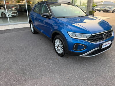 Volkswagen T-Roc 2.0 tdi Life 150cv dsg (8)