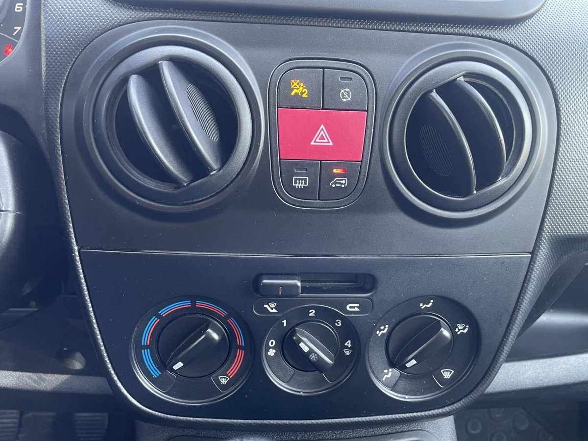Fiat Fiorino 1.3 MJT 80CV Combinato (12)