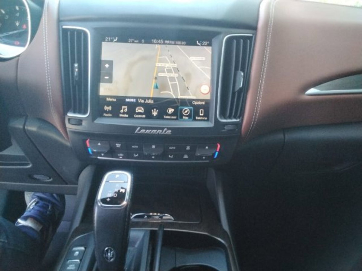 Maserati Levante Levante V6 AWD Gransport (16)
