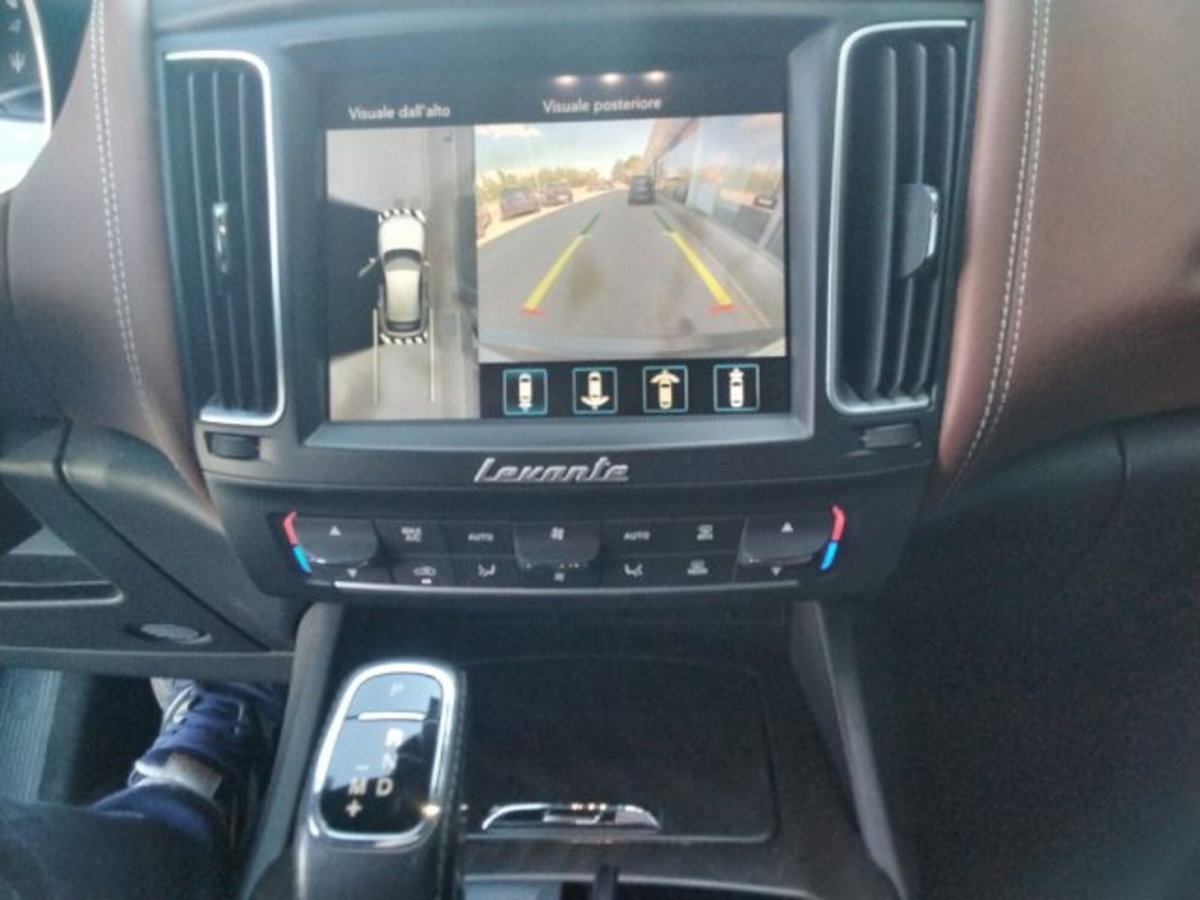 Maserati Levante Levante V6 AWD Gransport (17)