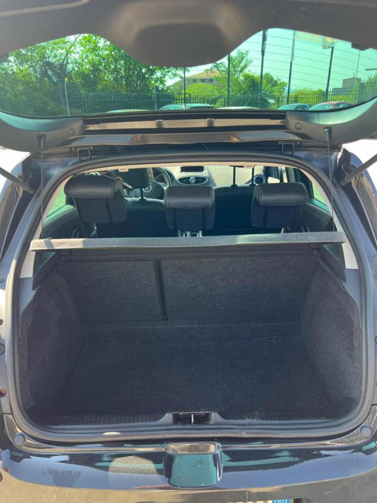 Renault Clio 1.2 16V 5 porte (16)