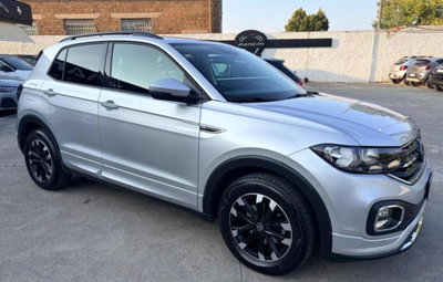 Volkswagen T-Cross 1.0 TSI Urban BMT (3)