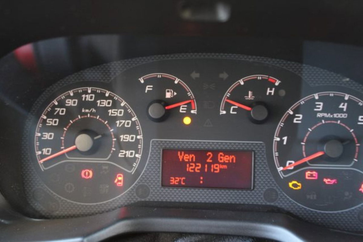 Fiat Fiorino combi N1 1.3 mjt 95cv Adventure (7)