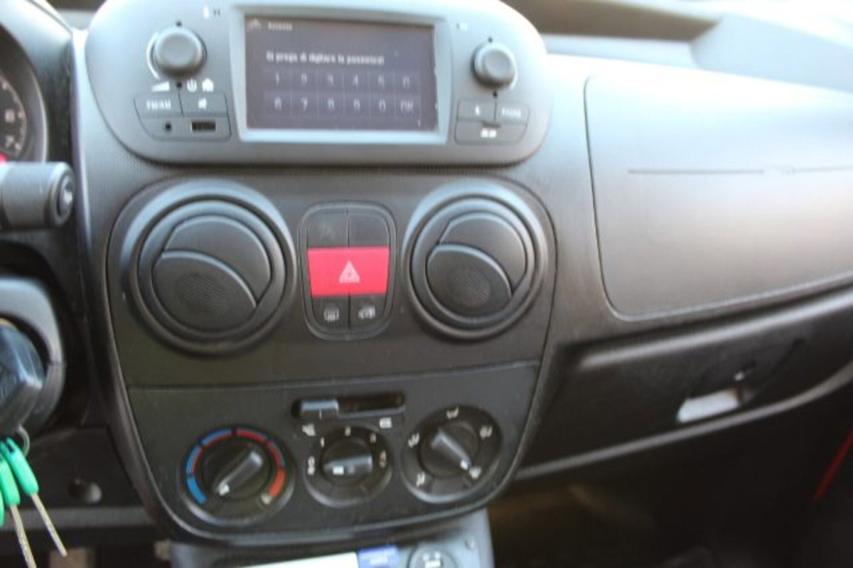 Fiat Fiorino combi N1 1.3 mjt 95cv Adventure (8)