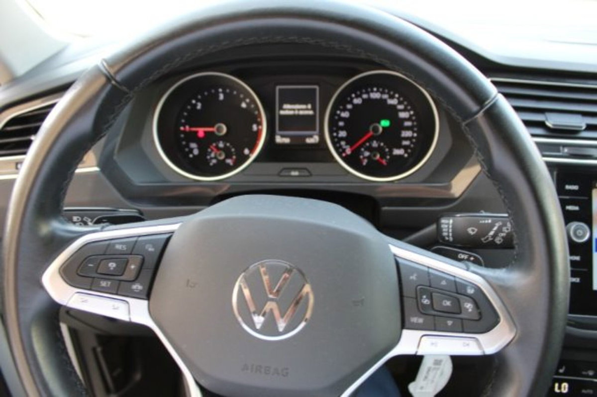Volkswagen Tiguan 2.0 TDI 150 CV SCR DSG 4MOTION Life (12)