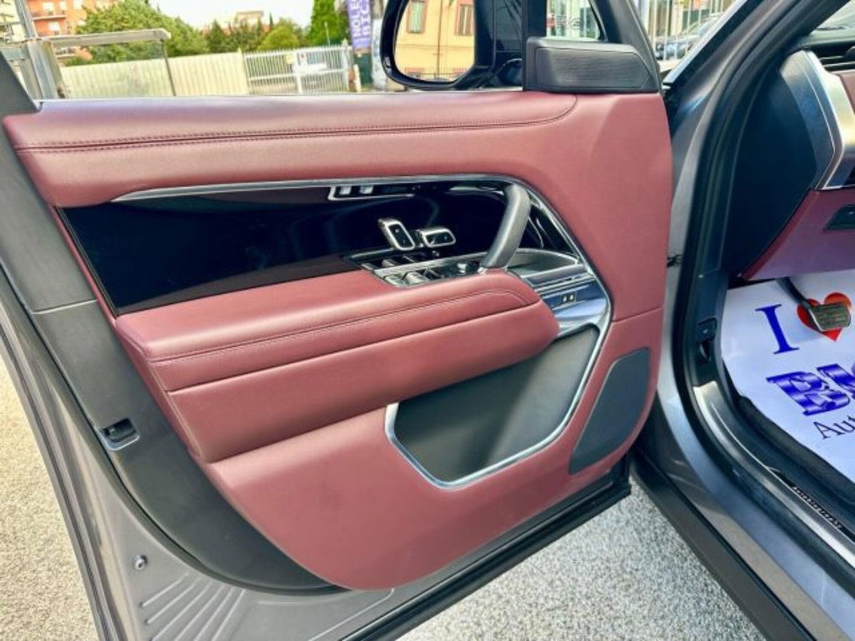 Land Rover Range Rover 4.4 V8 Autobiography (13)