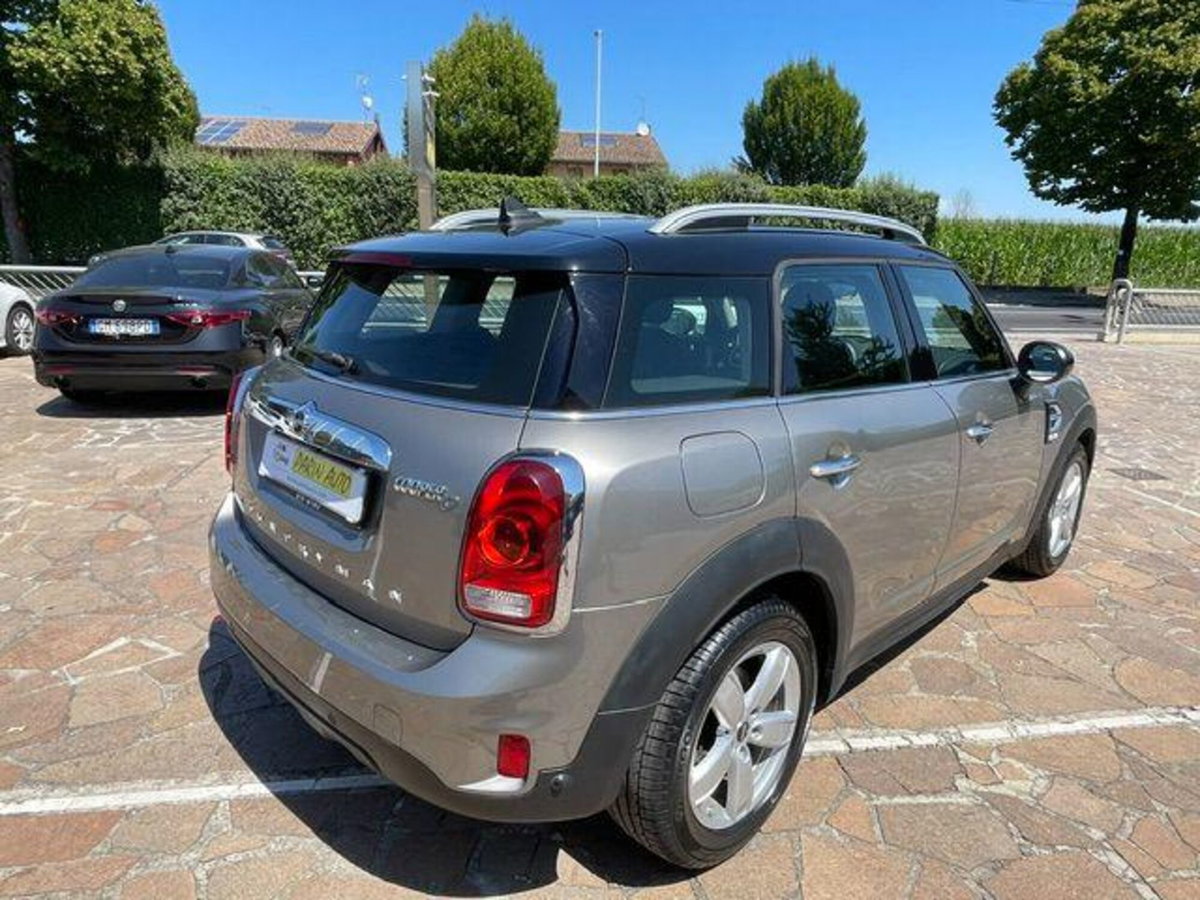 MINI Mini Countryman 2.0 Cooper D Essential Countryman (10)