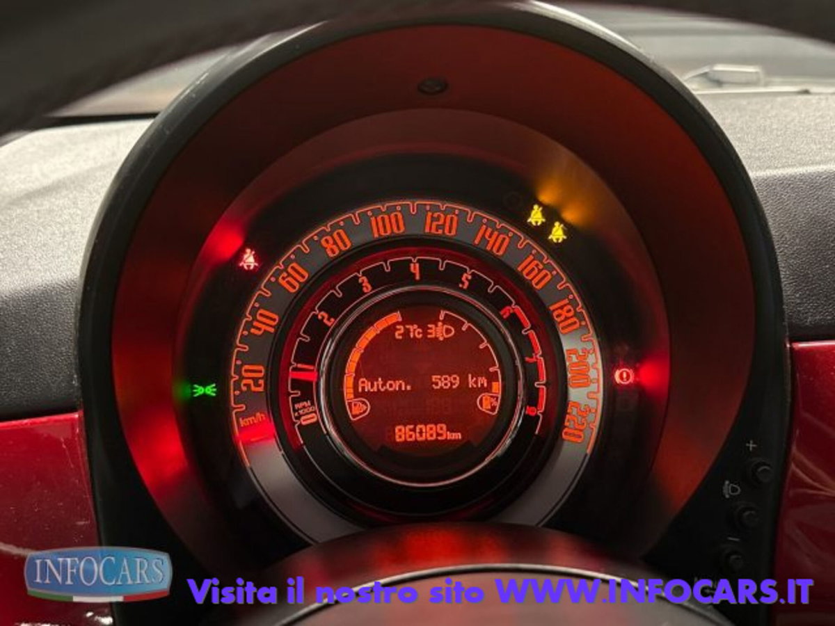 Fiat 500 1.0 Hybrid Connect (12)
