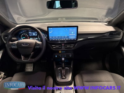 Ford Focus Station Wagon 1.0 EcoBoost Hybrid 155 CV SW ST-Line (11)
