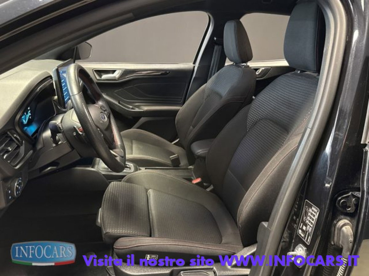 Ford Focus Station Wagon 1.0 EcoBoost Hybrid 155 CV SW ST-Line (5)