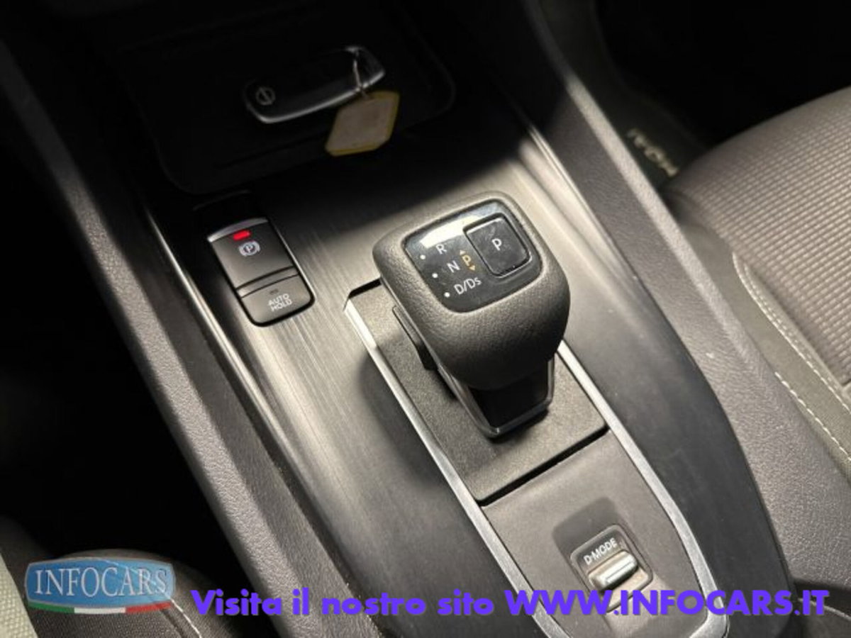 Nissan Qashqai 1.3 mhev Business 2wd 158cv xtronic (19)
