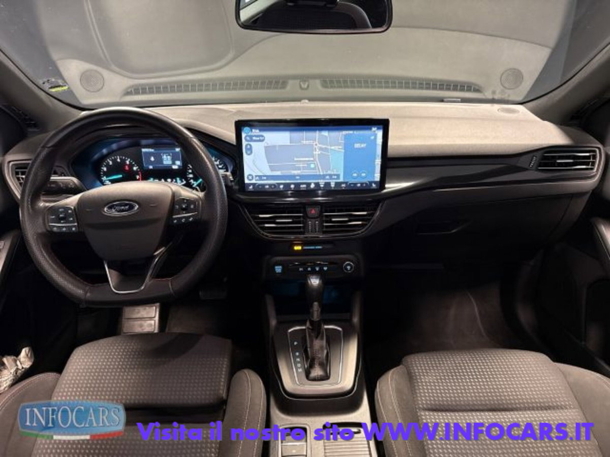 Ford Focus Station Wagon 1.0 EcoBoost Hybrid 155 CV SW ST-Line (11)