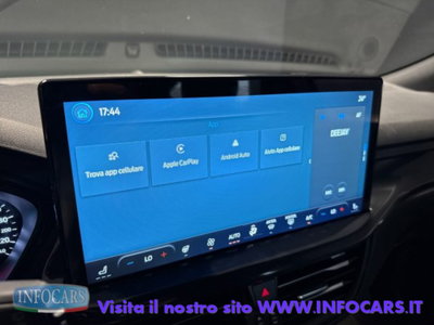Ford Focus Station Wagon 1.0 EcoBoost Hybrid 155 CV SW ST-Line (16)