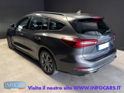 Ford Focus Station Wagon 1.0 EcoBoost Hybrid 155 CV SW ST-Line (2)