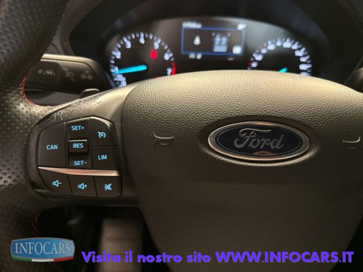 Ford Focus Station Wagon 1.0 EcoBoost Hybrid 155 CV SW ST-Line (19)