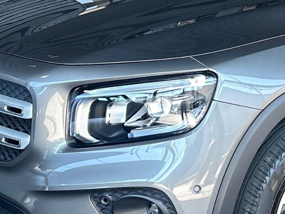 Mercedes-Benz GLB 200 d Automatic Premium (5)