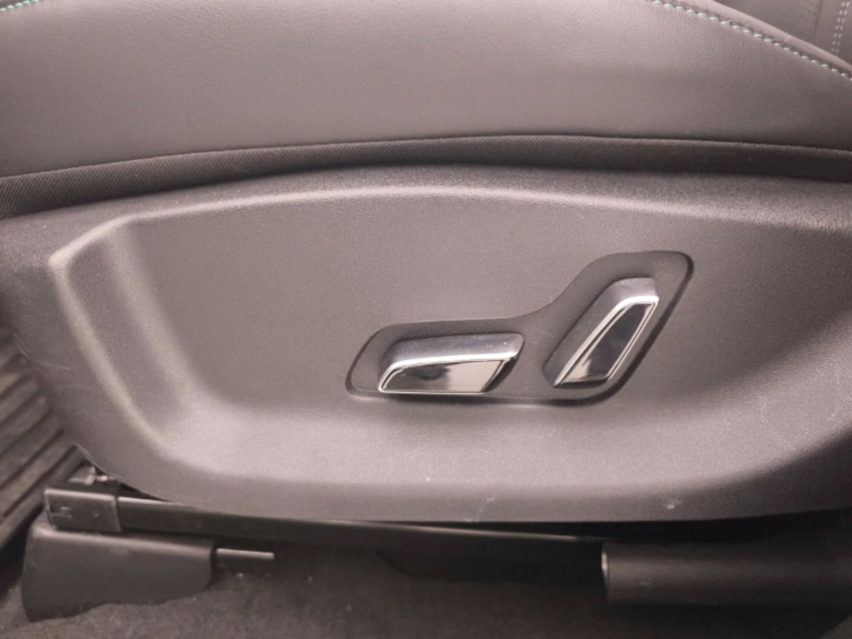 Byd Seal U DM-i 1.5 phev Boost 2wd (13)