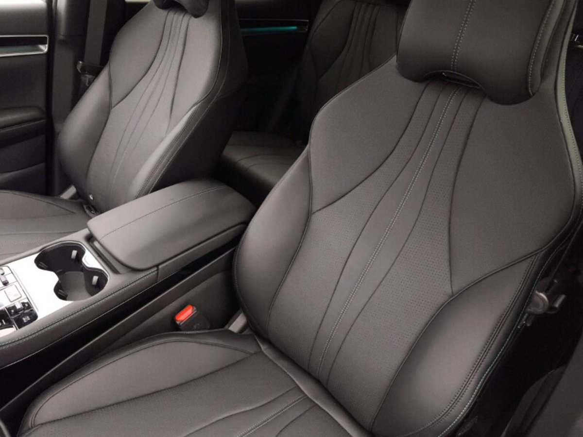 Byd Seal U DM-i 1.5 phev Comfort 2wd (14)
