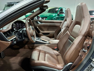 Porsche 911 Cabrio Cabrio 3.0 Carrera 4S (8)