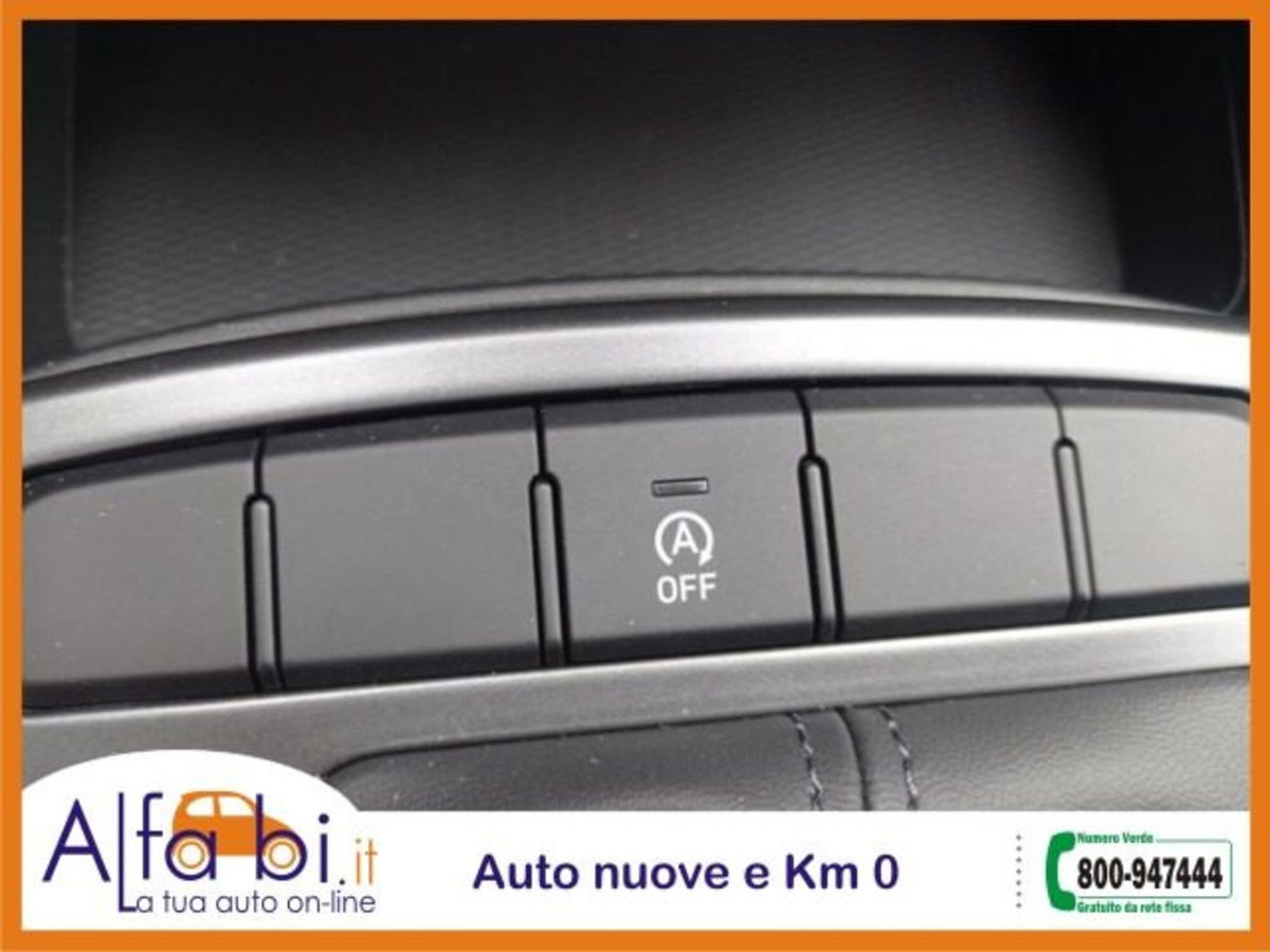 Hyundai i10 1.0 mpi Connectline 63cv (17)