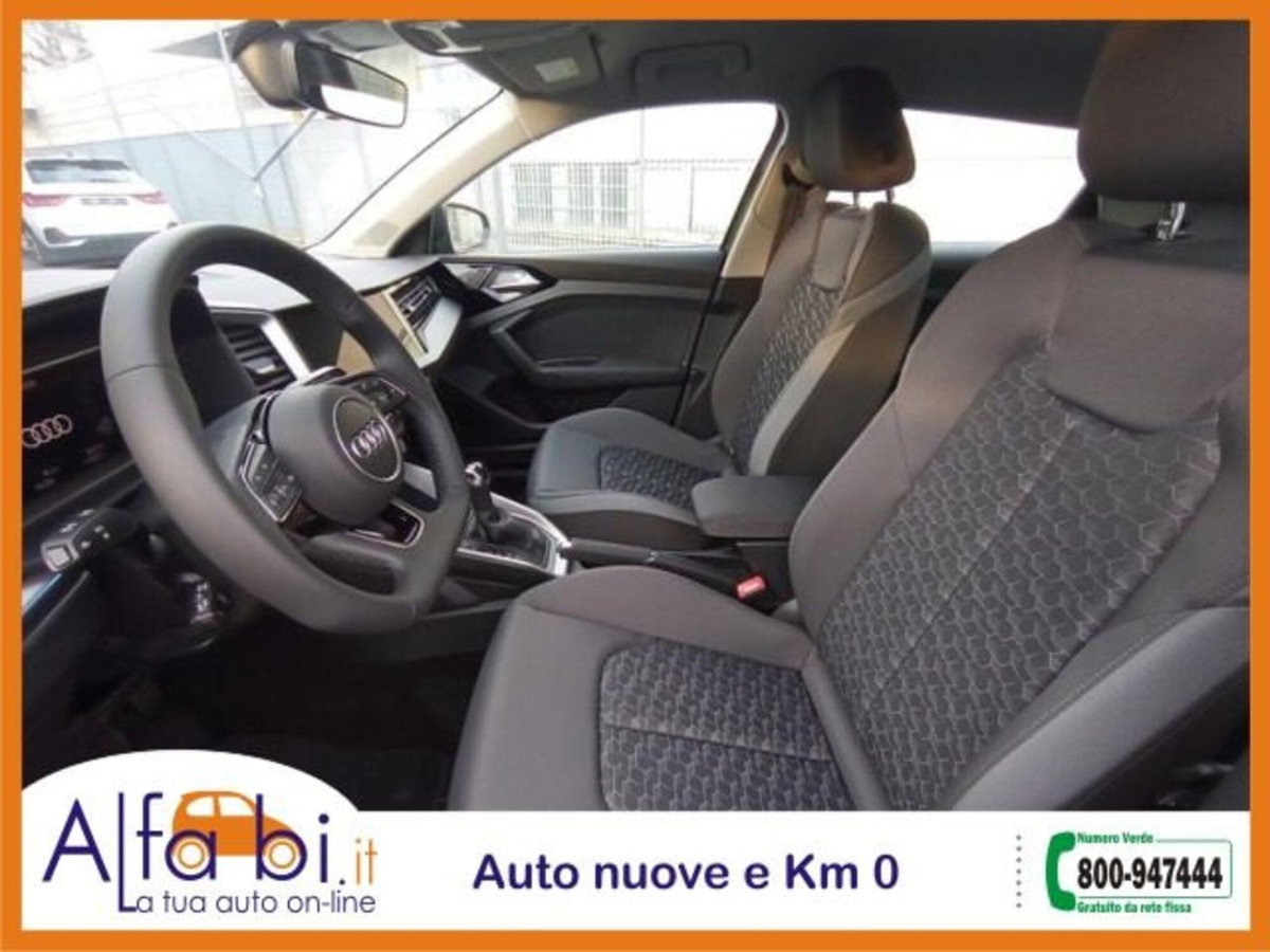 Audi A1 Sportback 30 1.0 tfsi S Line Edition 116cv s-tronic (9)