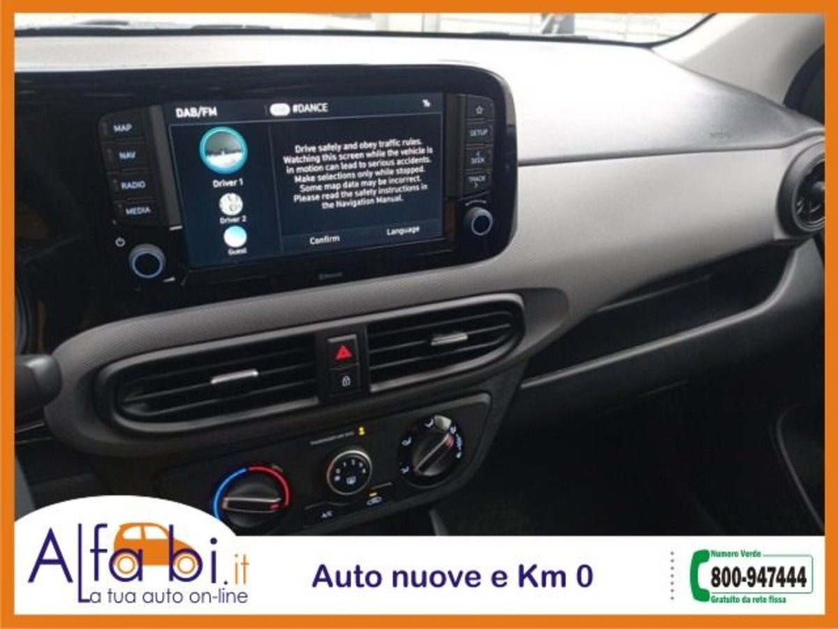 Hyundai i10 1.0 mpi Connectline 63cv (10)