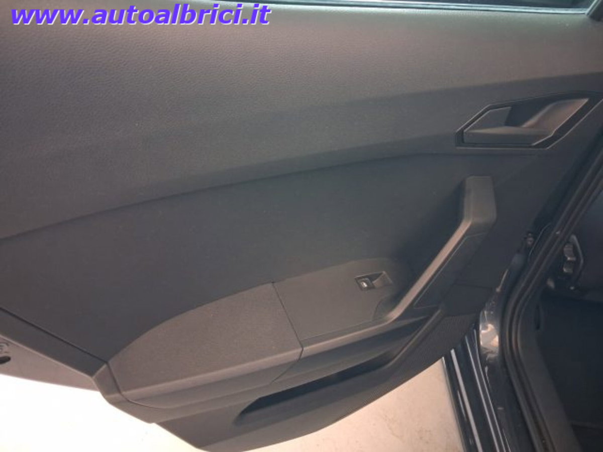 SEAT Ibiza 1.0 ecotsi FR 95cv (16)