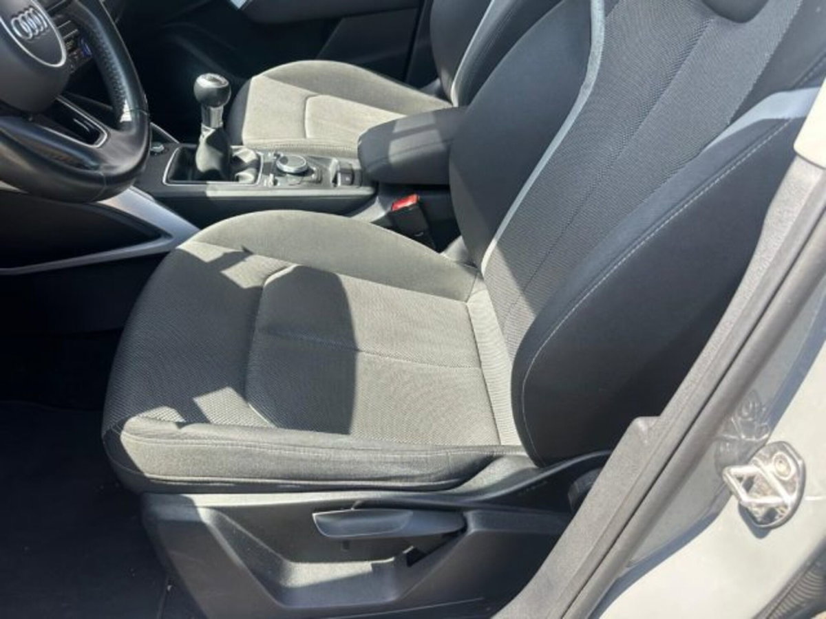 Audi Q2 Q2 30 TDI (15)