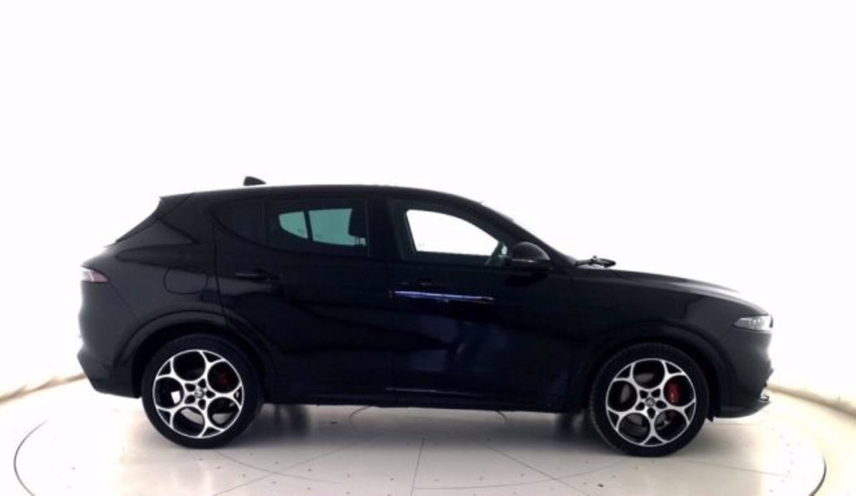 Alfa Romeo Tonale 1.6 Veloce 130cv tct6 (3)