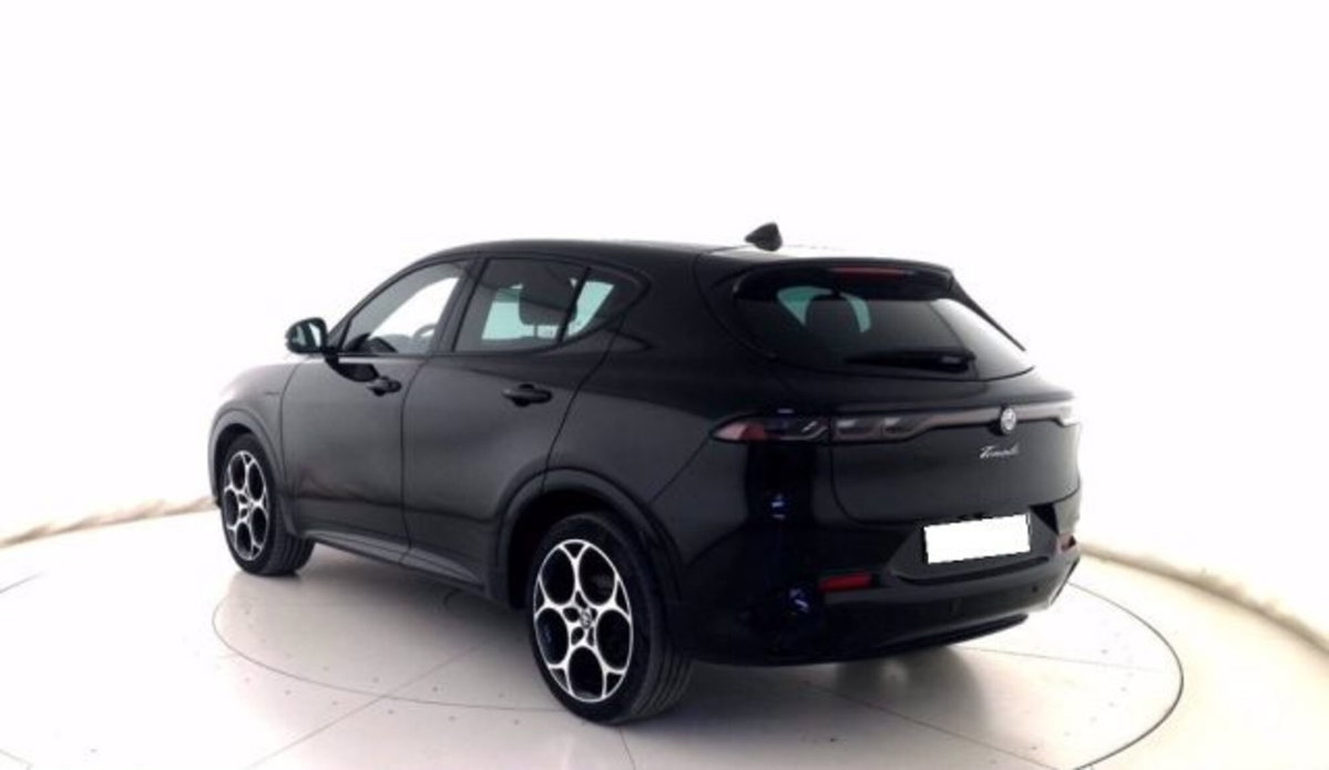 Alfa Romeo Tonale 1.6 Veloce 130cv tct6 (5)