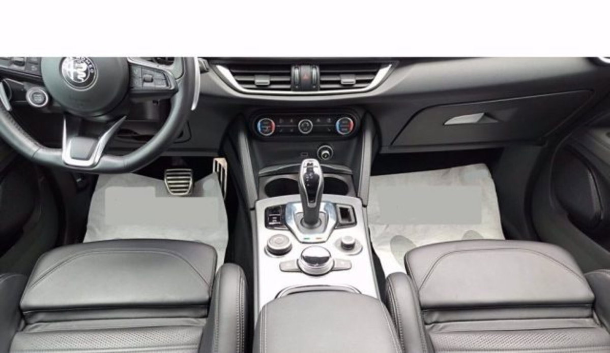 Alfa Romeo Stelvio Stelvio 2.2 Turbodiesel 210 CV AT8 Q4 Veloce (13)