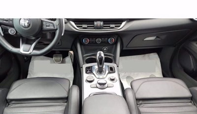 Alfa Romeo Stelvio Stelvio 2.2 Turbodiesel 210 CV AT8 Q4 Veloce (13)