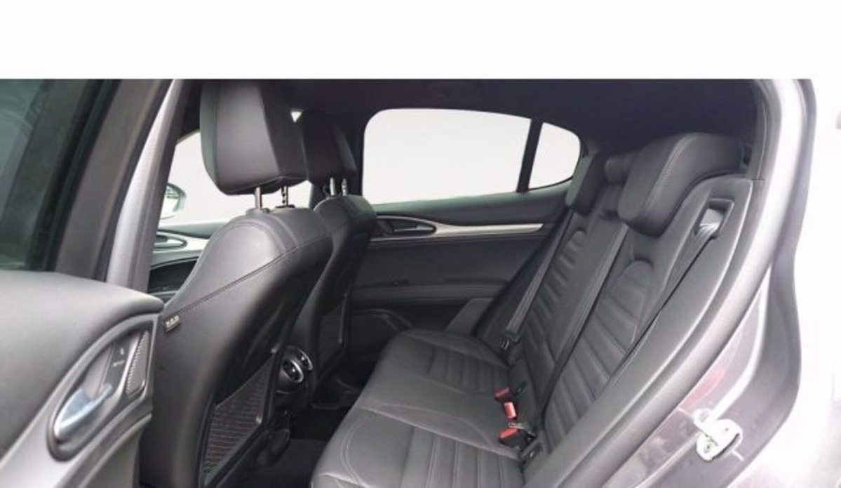 Alfa Romeo Stelvio Stelvio 2.2 Turbodiesel 210 CV AT8 Q4 Veloce (15)