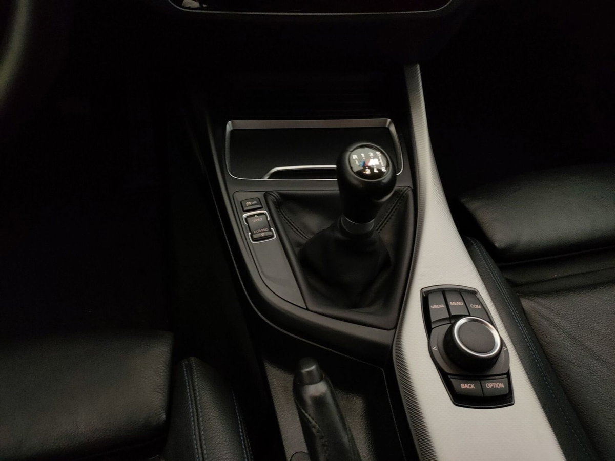 BMW Serie 1 5p. 118i 5p. Msport (13)