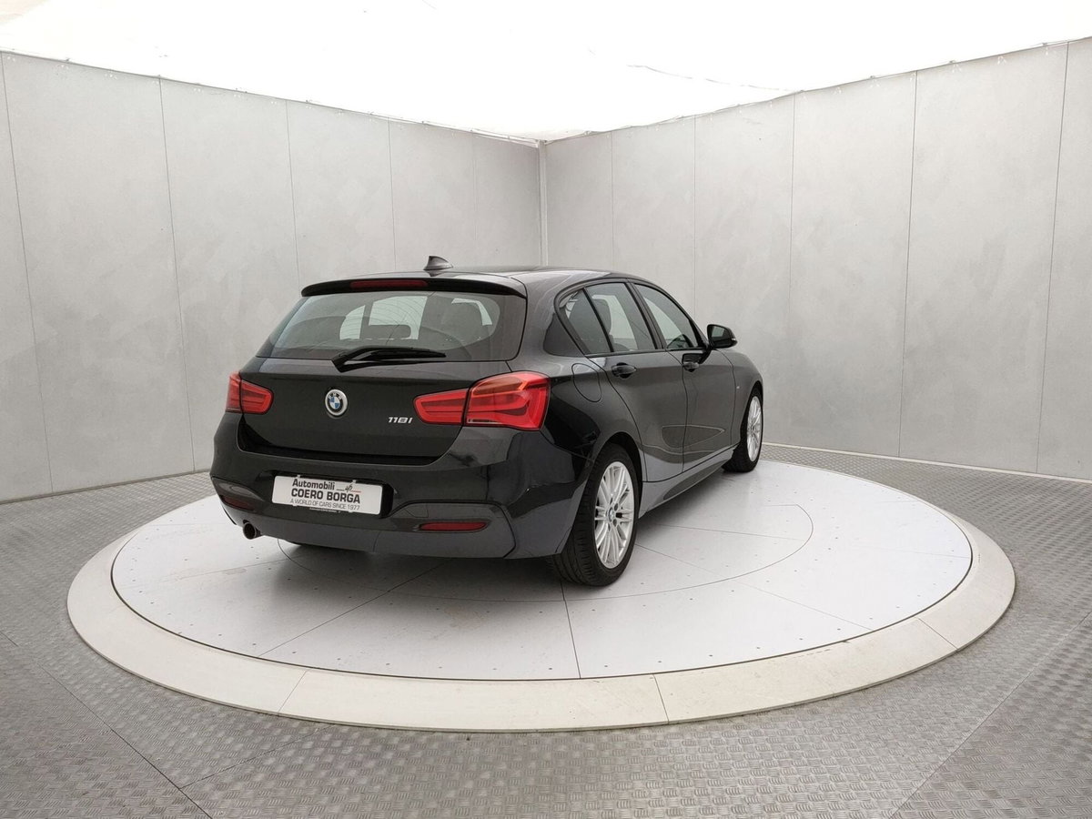 BMW Serie 1 5p. 118i 5p. Msport (4)