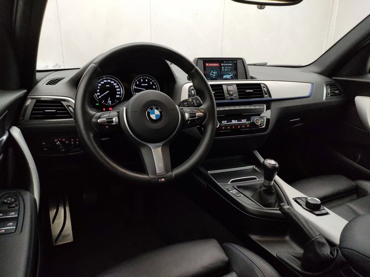 BMW Serie 1 5p. 118i 5p. Msport (9)