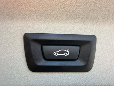 BMW X3 sDrive18d Business Advantage (8)