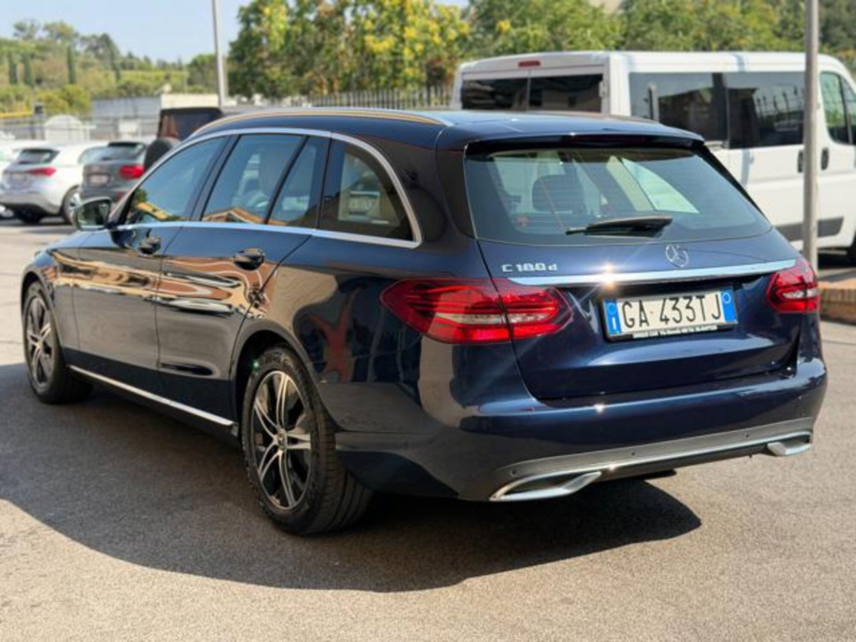 Mercedes-Benz Classe C Station Wagon 180 d Auto Sport Plus (4)