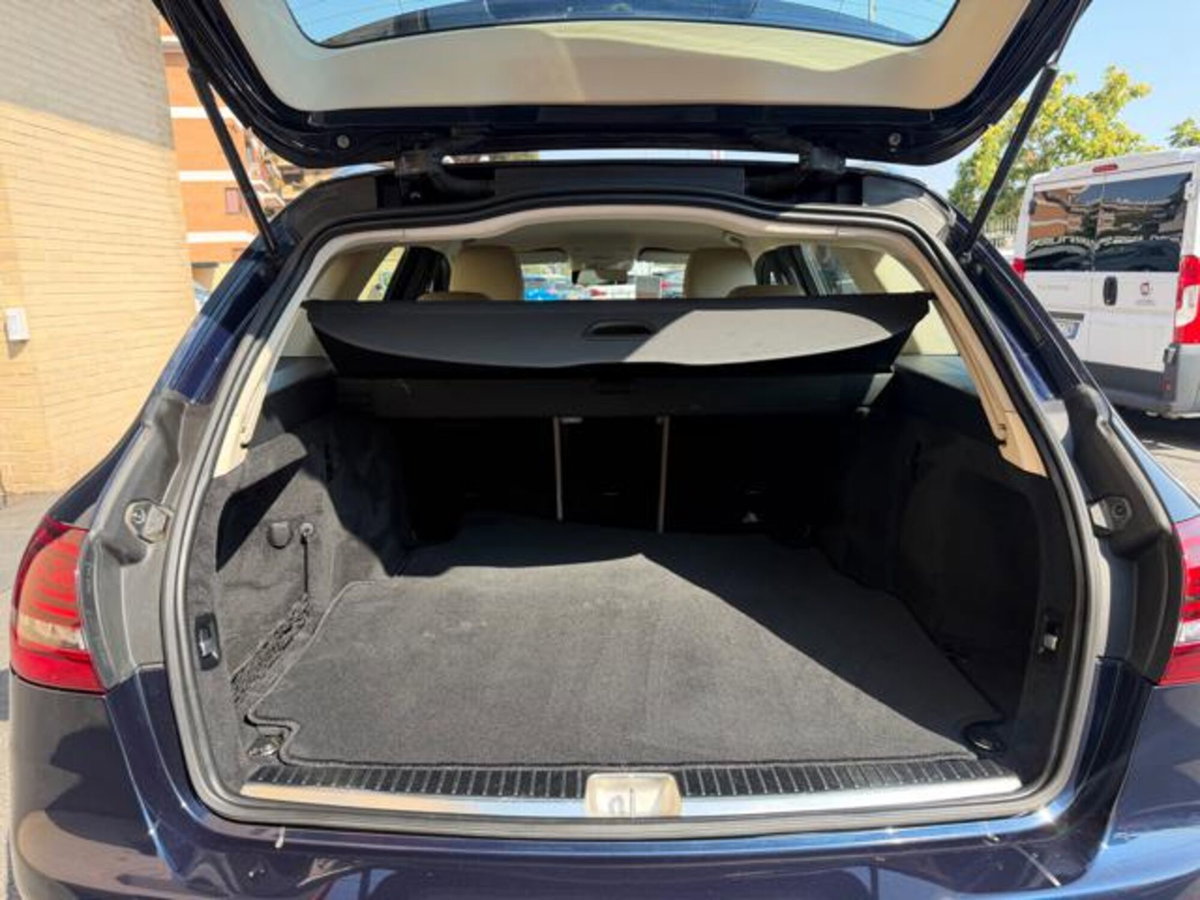 Mercedes-Benz Classe C Station Wagon 180 d Auto Sport Plus (7)