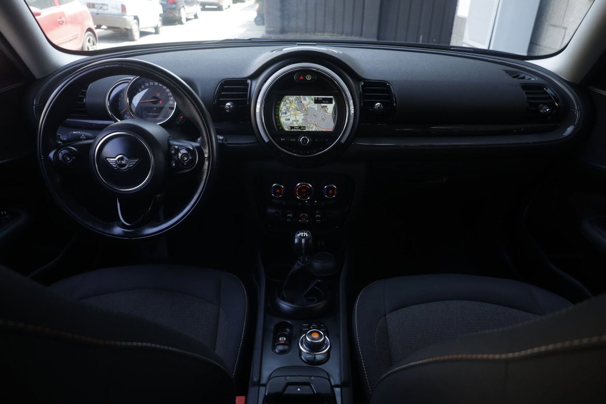 MINI Mini Clubman 1.5 One D Business Clubman (2)