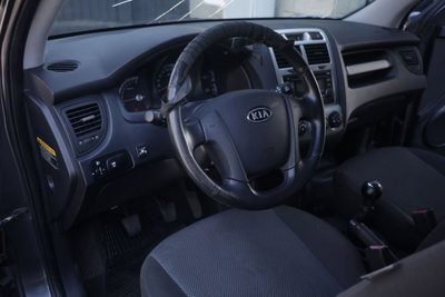 Kia Sportage 2.0 141CV 2WD Active (14)