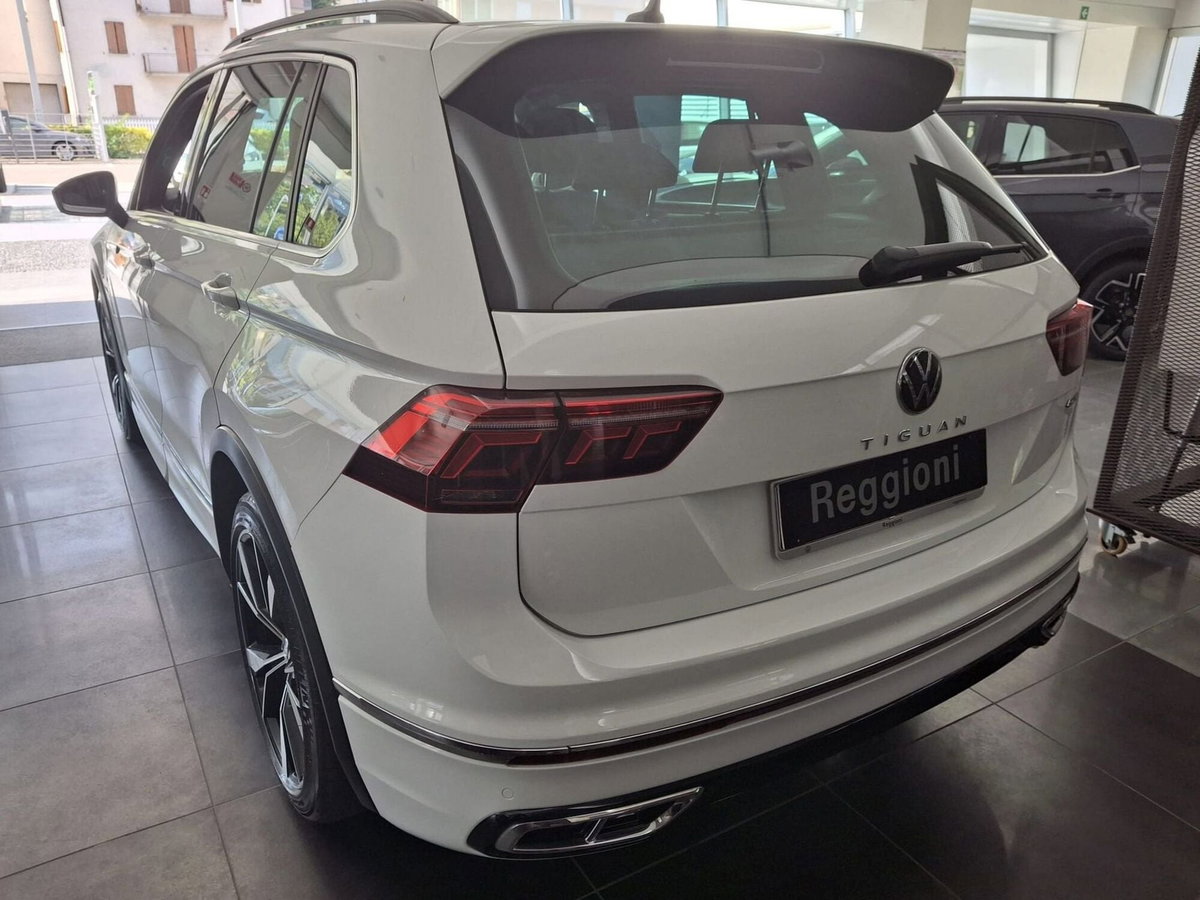 Volkswagen Tiguan Allspace 2.0 TDI SCR DSG 4MOTION R-Line (5)