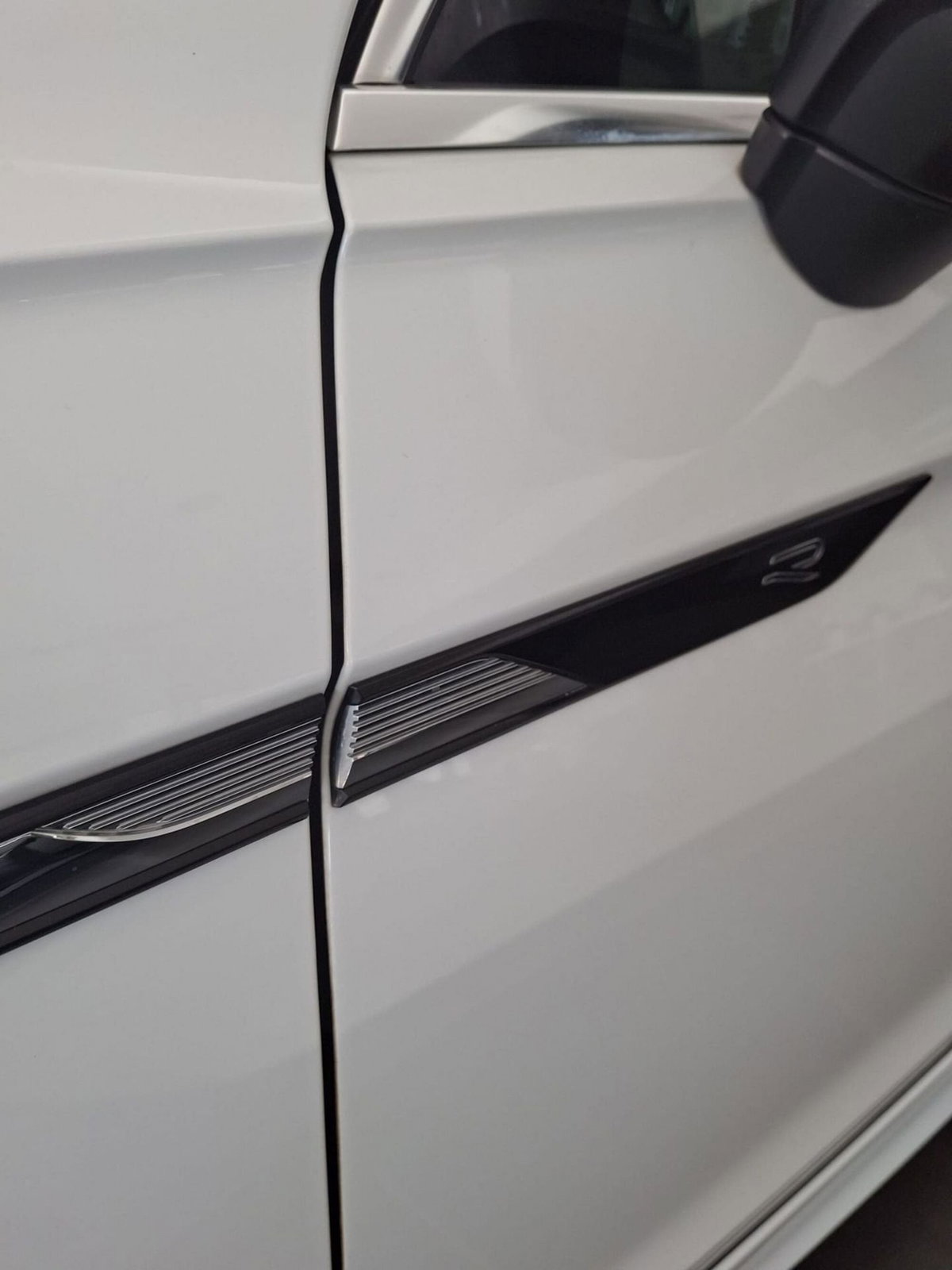 Volkswagen Tiguan Allspace 2.0 TDI SCR DSG 4MOTION R-Line (9)