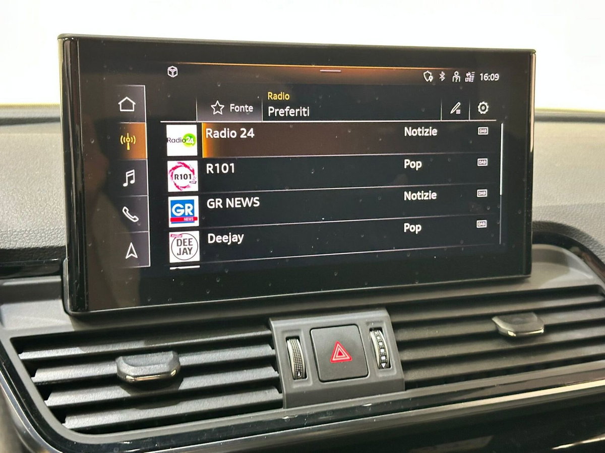 Audi Q5 Sportback 40 2.0 tdi mhev 12V S line Plus quattro s-tronic (9)