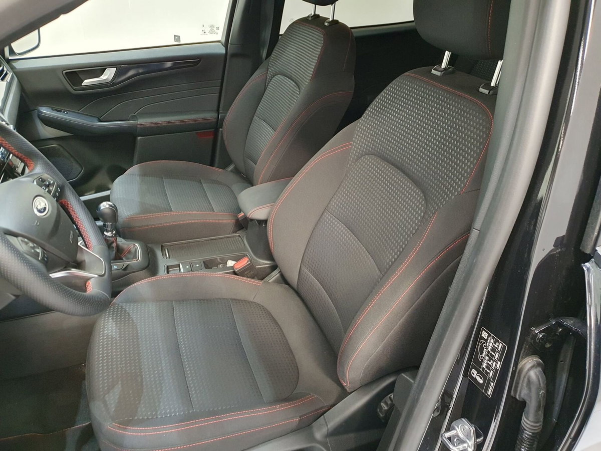 Ford Kuga 1.5 EcoBoost 150 CV 2WD ST-Line (17)