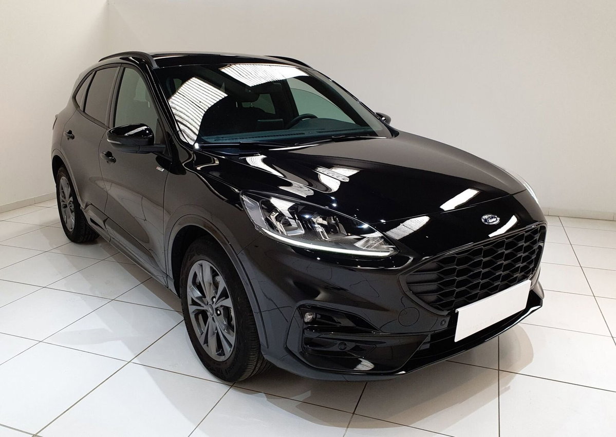 Ford Kuga 1.5 EcoBoost 150 CV 2WD ST-Line (3)