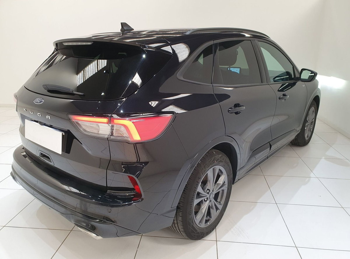 Ford Kuga 1.5 EcoBoost 150 CV 2WD ST-Line (5)